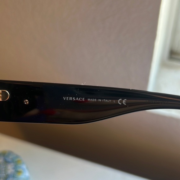 Versace sunglasses black 0VE4384B - Picture 10 of 12